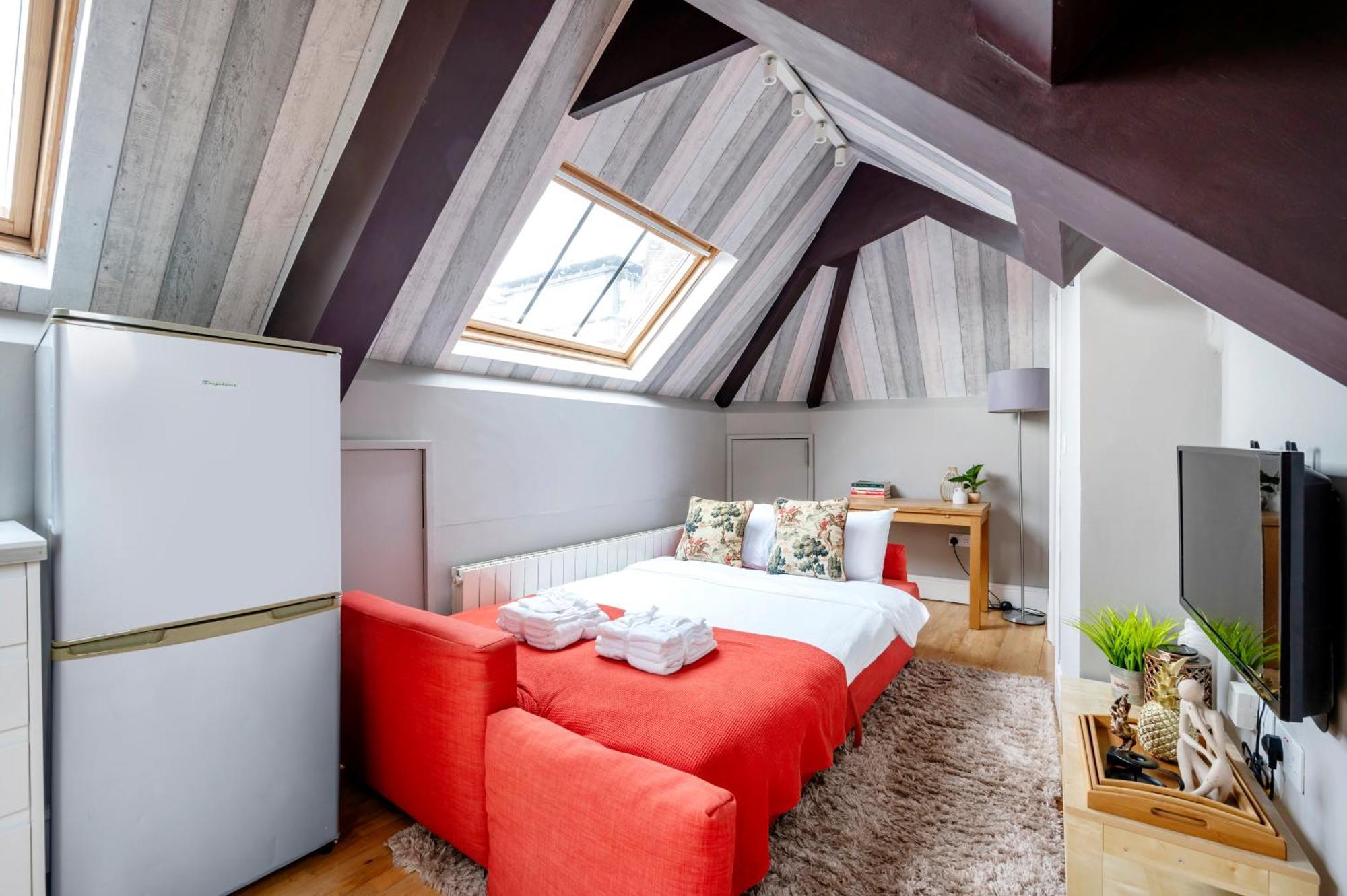 Sunny Loft In Center Of London Apartment Екстериор снимка